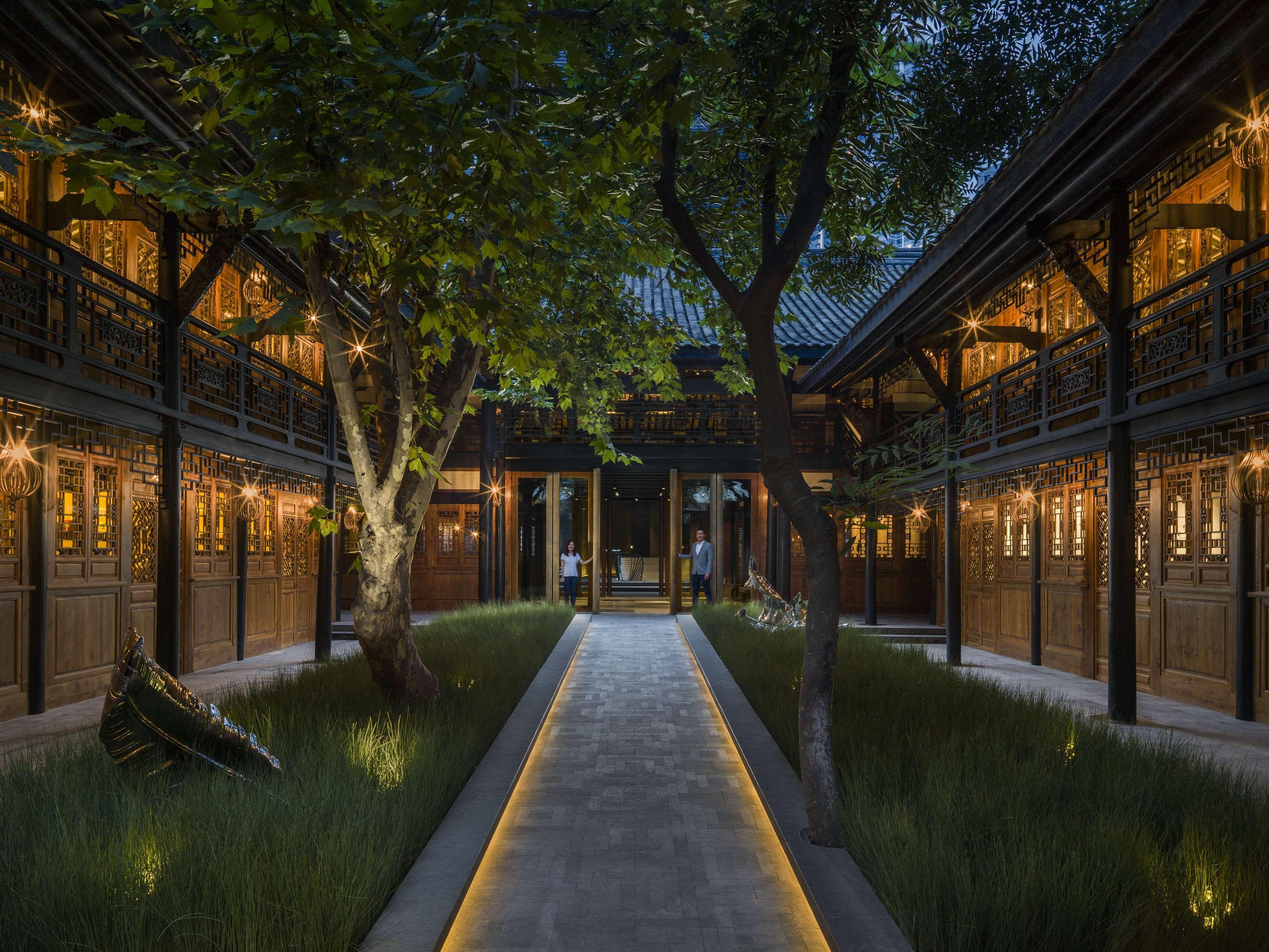 The Temple House Hotel Chengdu Exterior photo