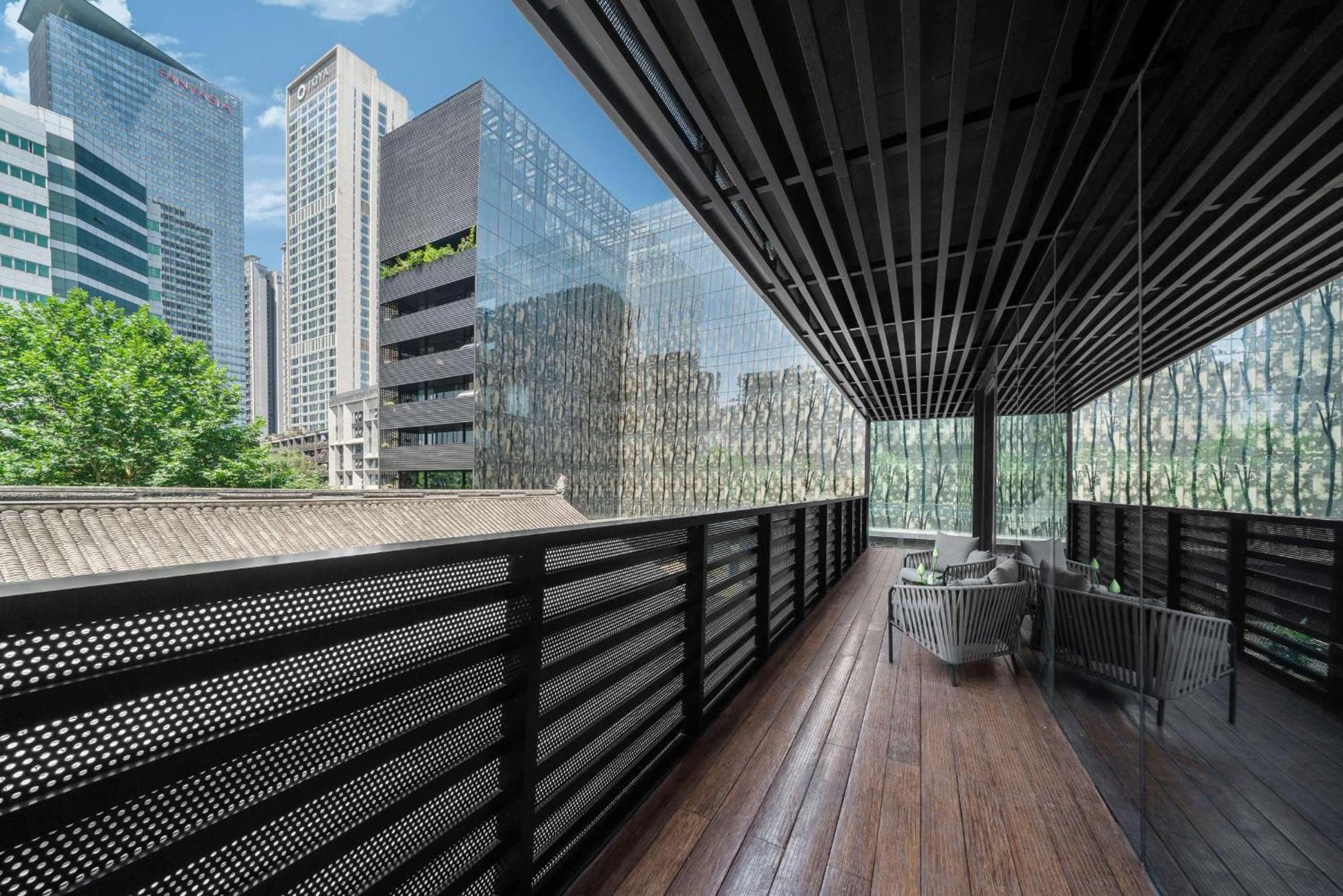 The Temple House Hotel Chengdu Exterior photo
