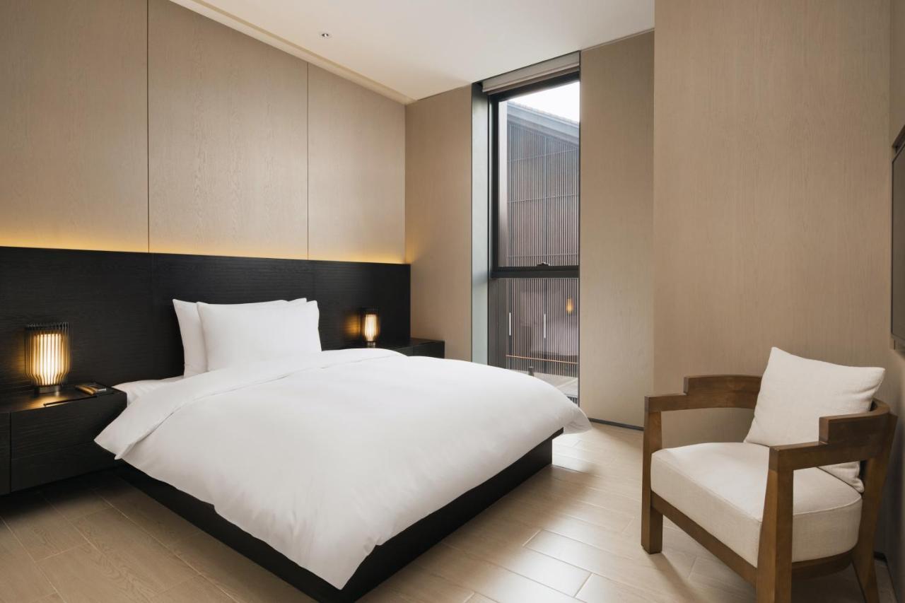 The Temple House Hotel Chengdu Exterior photo